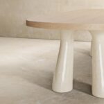 organik oval yemek masasi, contemporary luxury dining table, ozel uretim meşe masa, sculptural seramik ayakli masa, collectible modern dining table