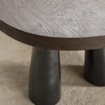 organik oval yemek masasi, contemporary luxury dining table, ozel uretim meşe masa, sculptural seramik ayakli masa, collectible modern dining table