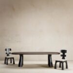 organik oval yemek masasi, contemporary luxury dining table, ozel uretim meşe masa, sculptural seramik ayakli masa, collectible modern dining table