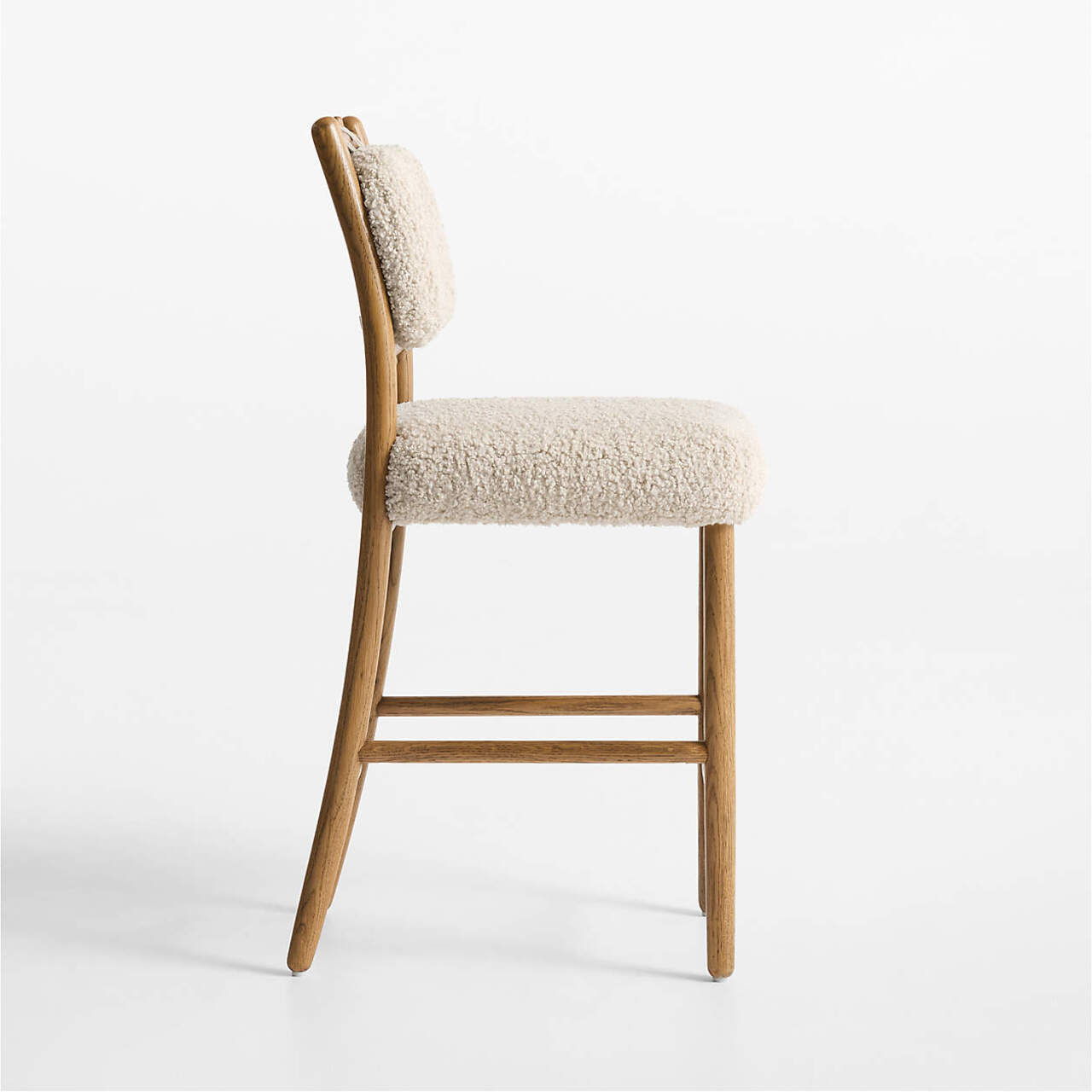 boucle bar sandalyesi, contemporary counter chair design, ozel uretim ahsap bar sandalyesi, japandi modern stool, luxury kitchen island chair
