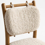 boucle bar sandalyesi, contemporary counter chair design, ozel uretim ahsap bar sandalyesi, japandi modern stool, luxury kitchen island chair