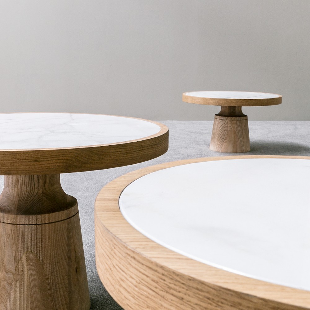 özel üretim zigon sehpa, mermer tablalı contemporary sehpa, masif meşe collectible coffee table, konik ayaklı luxury yan sehpa, organik formlu modern sehpa