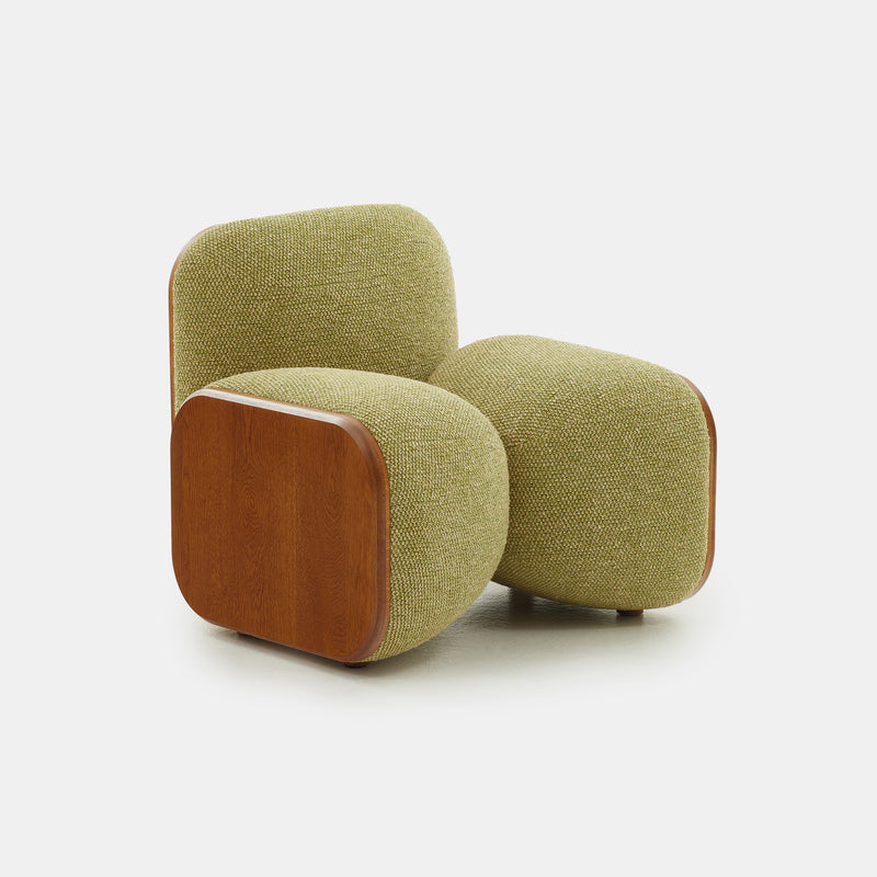 organik contemporary koltuk, oversized boucle lounge chair, özel üretim collectible design koltuk, heykelsi modern luxury berjer, yeşil dokulu sculptural chair