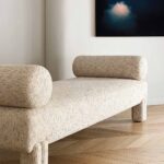 modern boucle bench, organik formlu luxury bench, özel üretim yatak ucu bench, sculptural contemporary oturma benchi, minimal tasarım lounge bench