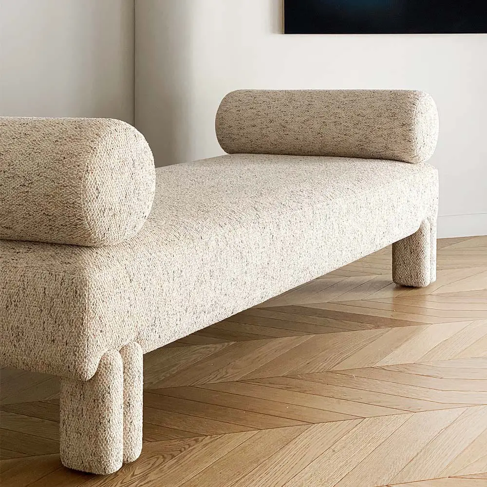 modern boucle bench, organik formlu luxury bench, özel üretim yatak ucu bench, sculptural contemporary oturma benchi, minimal tasarım lounge bench