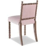 torna detayli luxury sandalye, contemporary classic dining chair, pudra kadife designer sandalye, ozel uretim ahsap sandalye, feminine luxury yemek odasi sandalyesi
