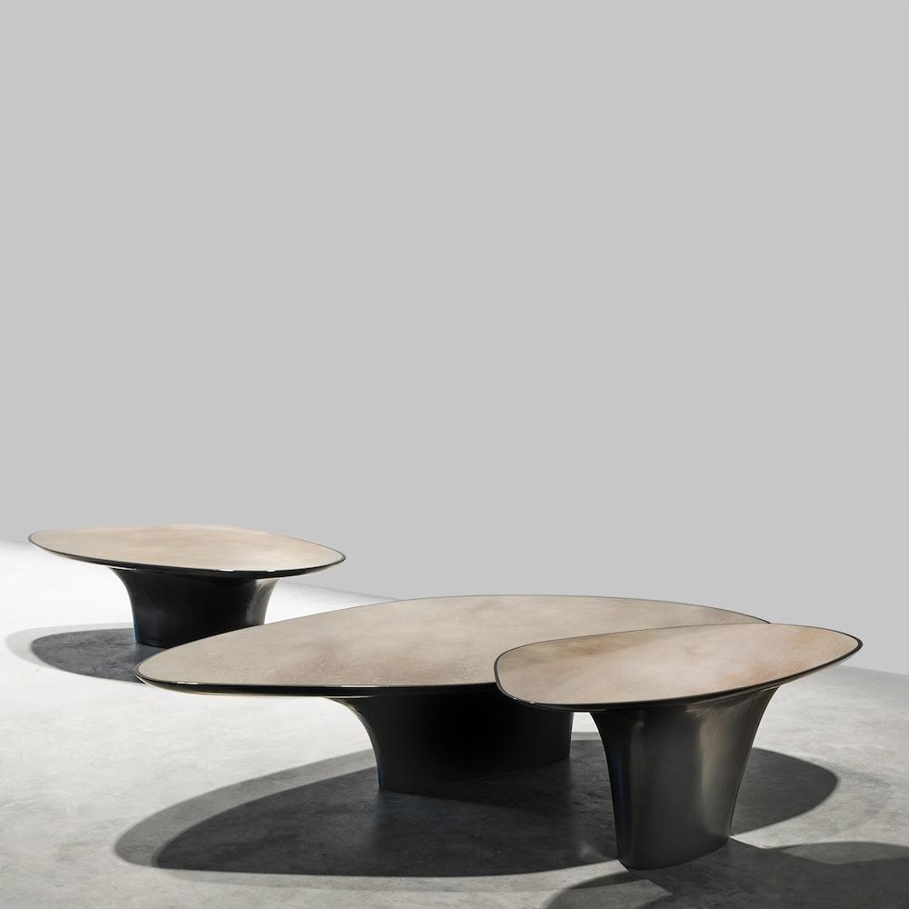 dumanlı lake boya özel üretim sehpa seti, organik tablalı özel ölçü orta sehpa, siyah heykelsi ayaklı sipariş mobilya, modüler ısmarlama mobilya sehpa, luxury coffee table tasarımı