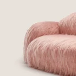 peluş contemporary kanepe, organik collectible design sofa, özel üretim fluffy luxury koltuk, pudra pembe modern kanepe, heykelsi playful sofa