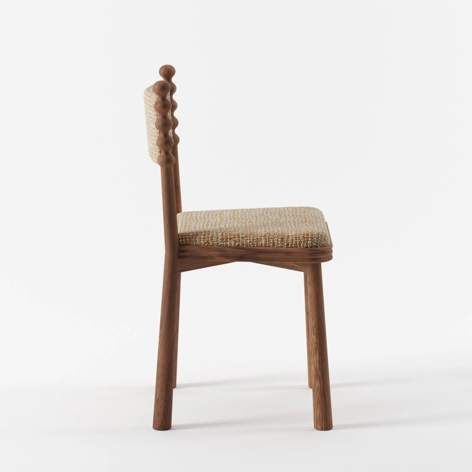 torna detaylı ahşap sandalye, meşe modern dining chair, özel üretim doğal ahşap sandalye, dokulu kumaşlı contemporary sandalye, organik formlu tasarım yemek sandalyesi