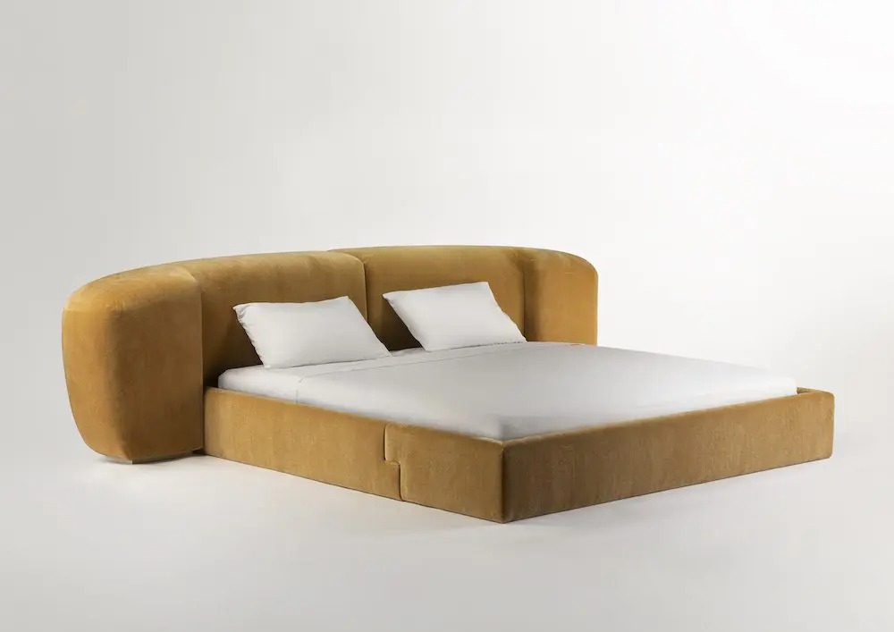 kavisli başlıklı modern karyola, döşemeli tasarım yatak, özel üretim kumaş kaplı karyola, yumuşak form minimal yatak, ısmarlama modern karyola