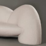 organik boucle kanepe, heykelsi contemporary sofa, özel üretim collectible design kanepe, modern luxury sculptural koltuk, yere yakın organik form kanepe