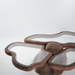 organik formlu orta sehpa, cam detaylı contemporary coffee table, masif ceviz tasarım sehpa, özel üretim heykelsi orta sehpa, luxury modern salon sehpası
