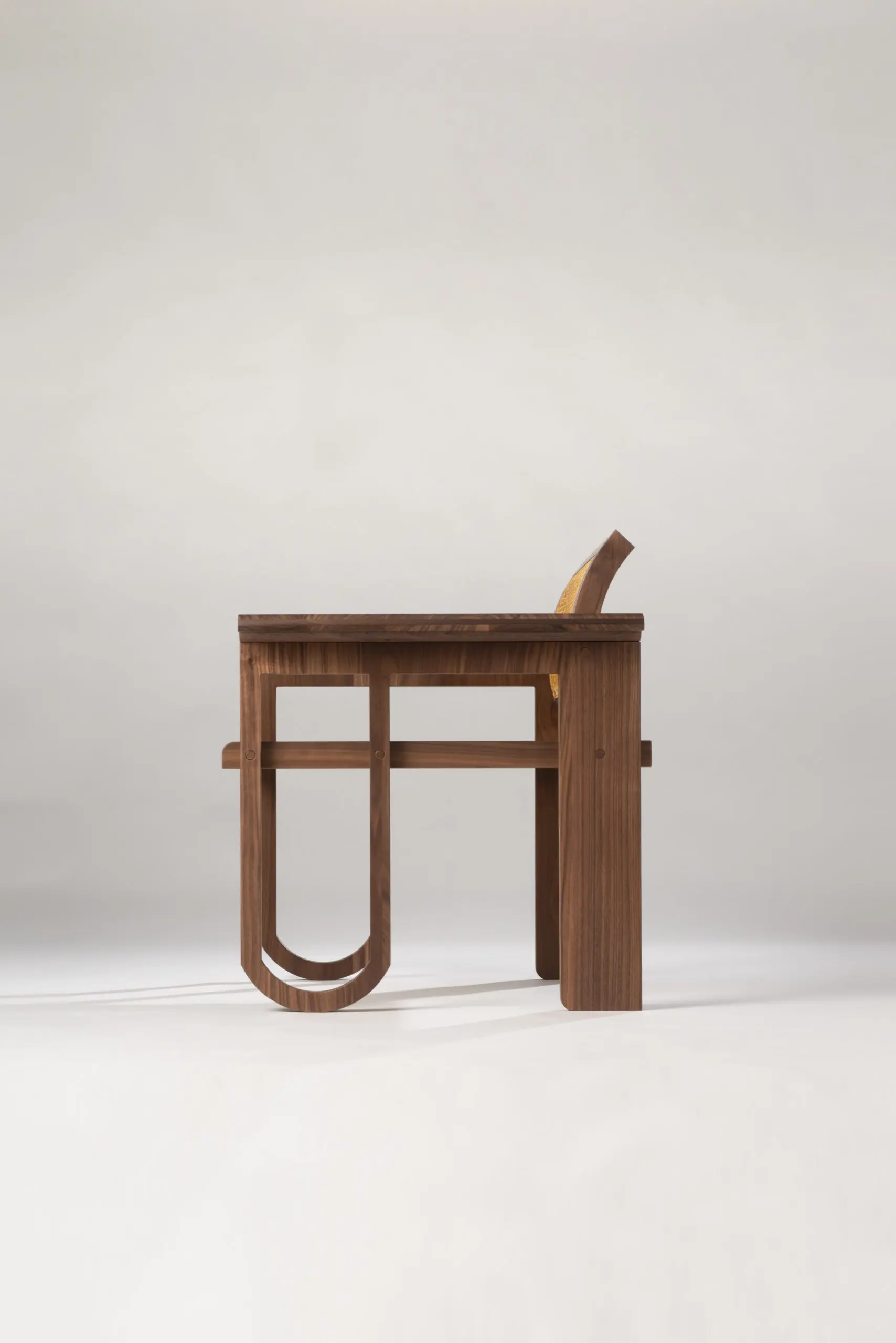 hasır koltuk, ceviz lounge chair, özel üretim japandi koltuk, modern rattan koltuk, collectible design ahşap koltuk