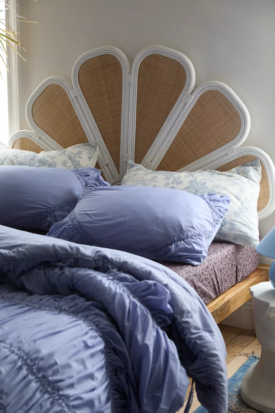 rattan duvar panosu, hasır dekoratif wall panel, organik formlu duvar dekoru, özel üretim doğal hasır pano, mediterranean stil dekoratif aksesuar