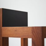 modern bar sandalyesi, masif ahşap bar chair, özel üretim ceviz bar sandalyesi, minimalist tasarım bar taburesi, collectible design bar stool