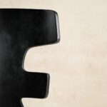 monoblok modern sandalye tasarımı, lake gövdeli yemek sandalyesi, ergonomik sırt detaylı sandalye, özel üretim tasarım sandalye, ısmarlama modern dining chair