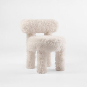 fluvia sandalye, faux fur modern sandalye, özel üretim sculptural chair, yumuşak dokulu contemporary sandalye, collectible design dining chair