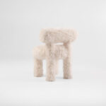 fluvia sandalye, faux fur modern sandalye, özel üretim sculptural chair, yumuşak dokulu contemporary sandalye, collectible design dining chair