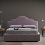 contemporary upholstered bed, kavisli yatak başlığı, özel üretim modern karyola, yumuşak formlu luxury bed, minimal platform karyola