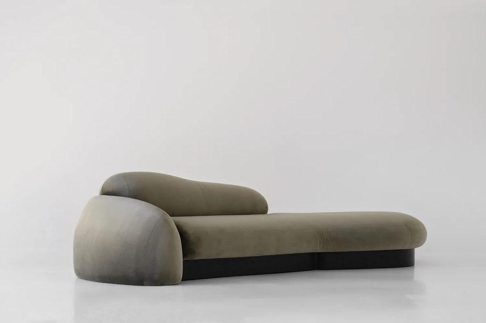 organik daybed, özel üretim şezlong, heykelsi lounge koltuk, modern luxury daybed, ısmarlama collectible furniture lounge piece