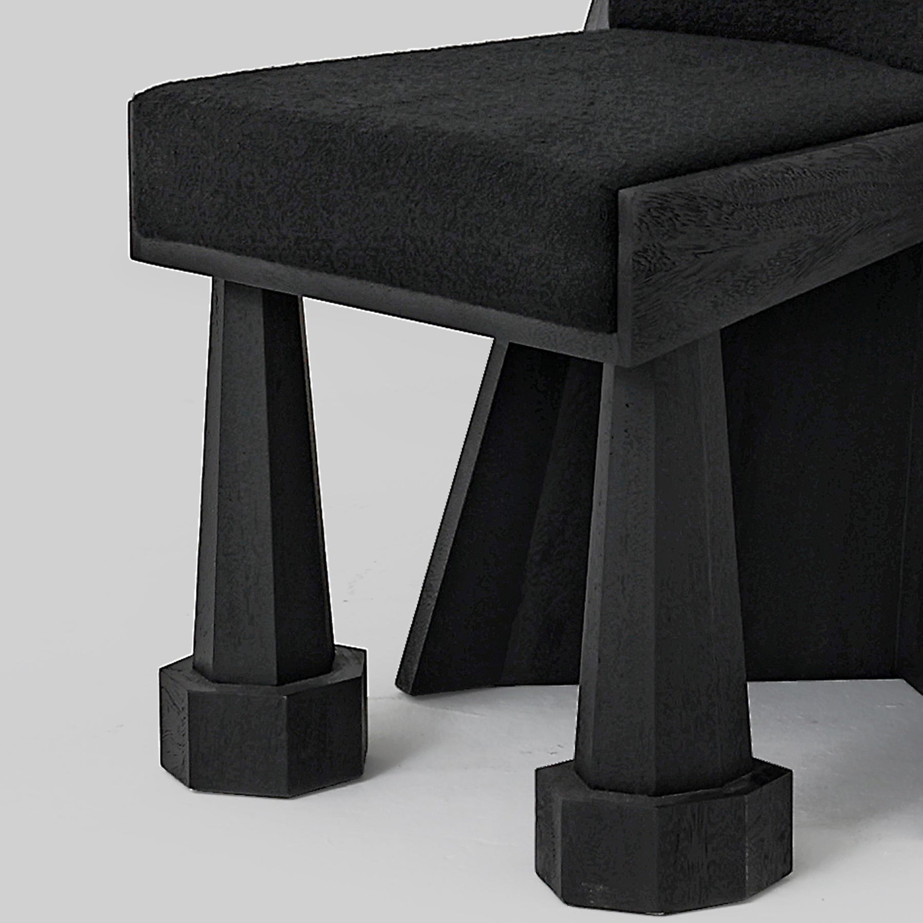 black oak designer chair, brutalist contemporary sandalye, collectible dining chair design, ozel uretim architectural seating, sculptural luxury ahsap sandalye