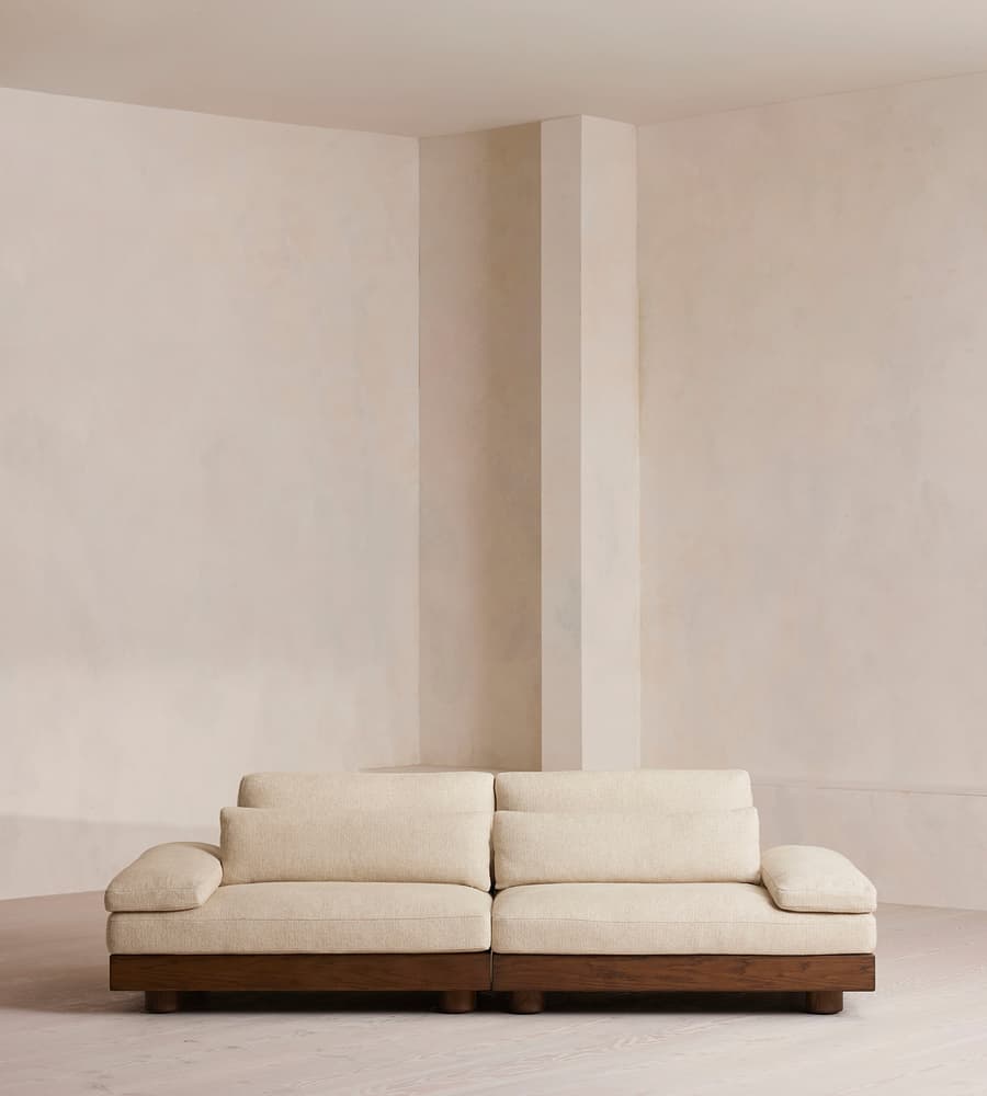 moduler luxury kanepe, masif bazali contemporary sofa, ozel uretim modern oturma grubu, soft minimal designer kanepe, natural wood luxury sofa