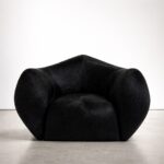 lüks koltuk, organik formlu koltuk, heykelsi koltuk, designer koltuk, luxury lounge chair, sculptural furniture, modern koltuk tasarımı, özel üretim koltuk, contemporary luxury koltuk, collectible furniture, premium lounge chair, modern organic furniture, accent koltuk, designer seating, luxury interior furniture